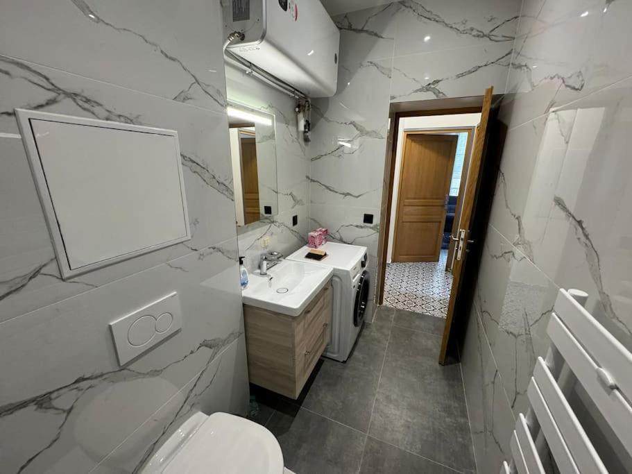L'Etoile De Seine 77 Appartement 5 Dammarie le Lys Bagian luar foto