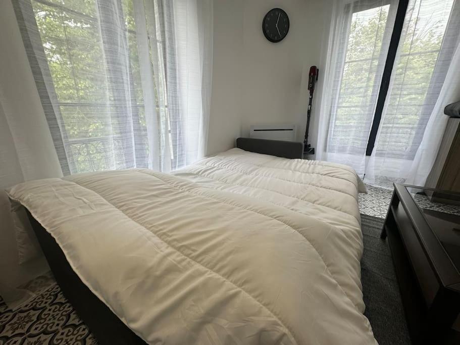 L'Etoile De Seine 77 Appartement 5 Dammarie le Lys Bagian luar foto